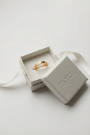 The Classic Ribbed Ring